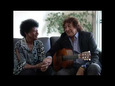 Alaíde Costa e Toninho Horta - Alegria é Guardada em Cofres, Catedrais [AGENDA]