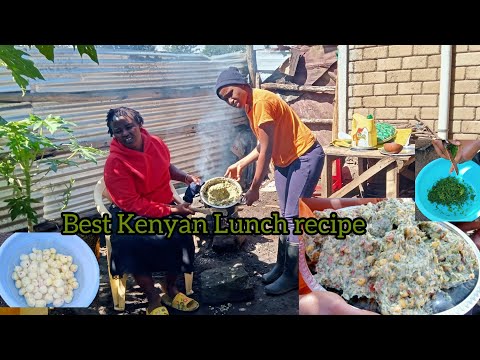 Kenyan Kitchen: Mom & Daughter's Delicious African Lunch!
