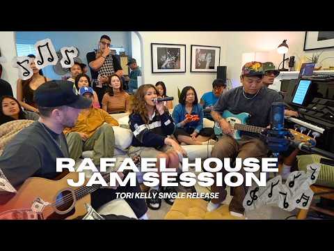 Jamming with Tori Kelly & Friends