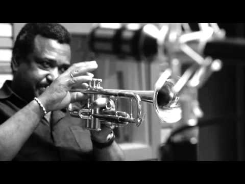 Zenet - Me Gustas (Vídeo Oficial - Versión Corta)