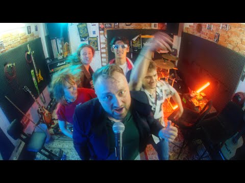 Halo33 - Young Cobain (official video)