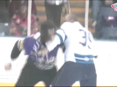 Kevin Westgarth vs Hans Benson