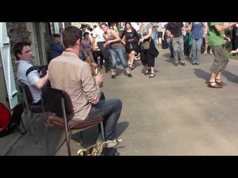 Cabaret à domicile - LE BOUR / BODROS - Cercle circassien