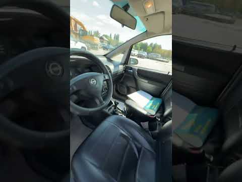 фото opel zafira a 0