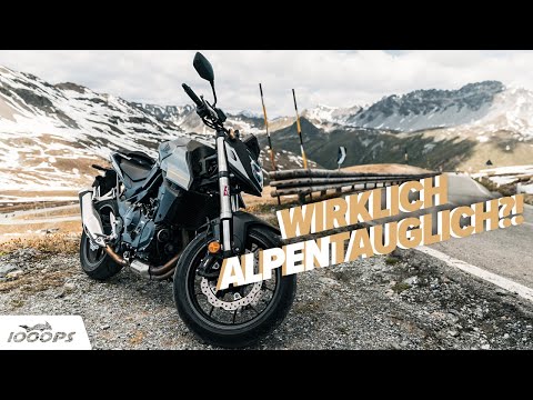 Honda Hornet 750 Härtetest in den Alpen 2023