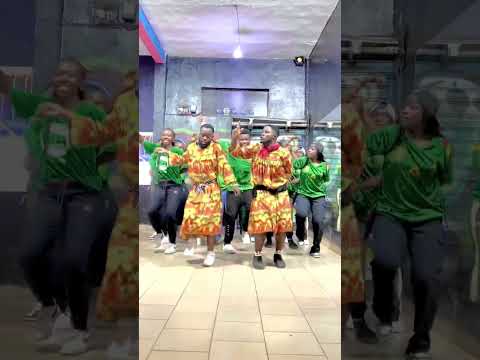 GIFTO LE RUSSE feat CROQUEUSE DE DIAMANT x MINK’S - LE CAR QUI PART REMIX (Dance Cover) by CDA