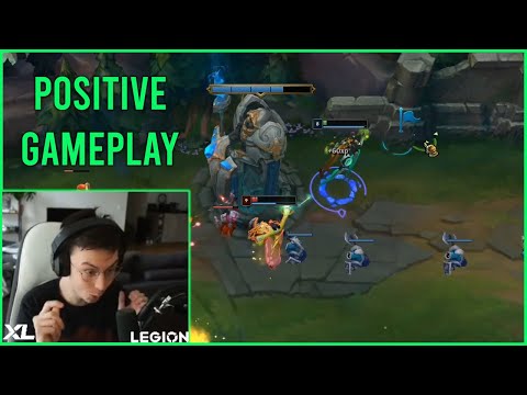 Caedrel Losing It Playing Top Lane