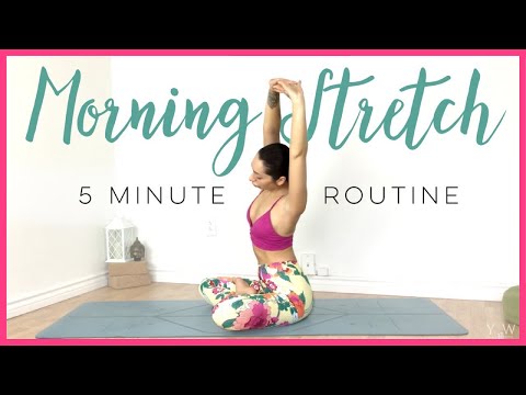 5 Minute Yoga In Bed 30 Days Yoga
