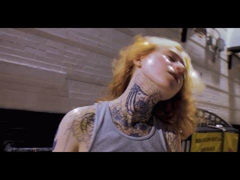 cr1tter - Solo Mission (music video)