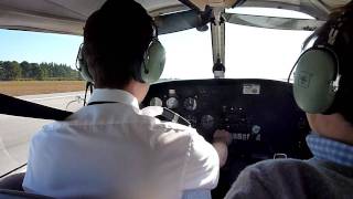 preview picture of video 'Take-off on RWY11R at KVRB (Vero Beach Airport, FL) aboard a Piper Cherokee [HD] - Jan 2012'