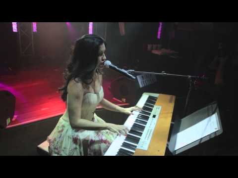 Joyce Cândido em Cannes