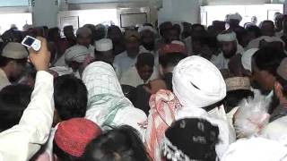 preview picture of video 'Distarbandi Hazrat Khuwaja Gul Mohammad Chishti Dargah Thalla Sharif Punjab 22/11/2011'