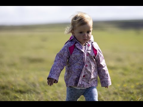 Nakai's Breezy Day Out: Bedruthan Steps with Loving Grandparents