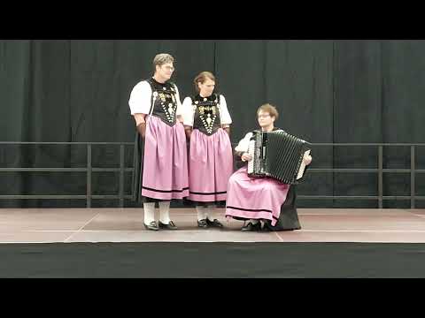 Det wo de Himmu dÄrde berühert. Jodelduett Geschwister Bieri