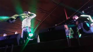 No metas la panza &amp; Los manda la mujer ---  Banda Carnaval