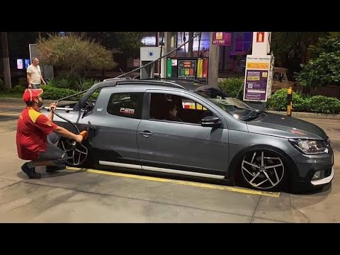 Saveiro Cross Rebaixada tocando BEAT AGRESSIVO DO TYGA - MC RD, MC GW ( grave muito forte )