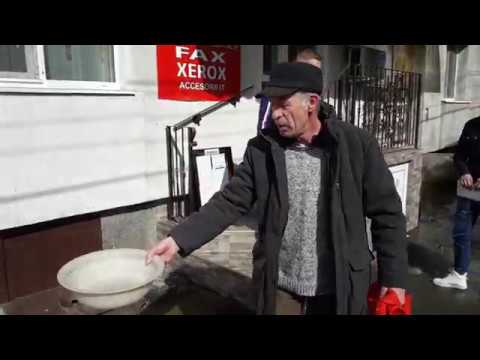 ”Duș” pe o stradă din Bistrița