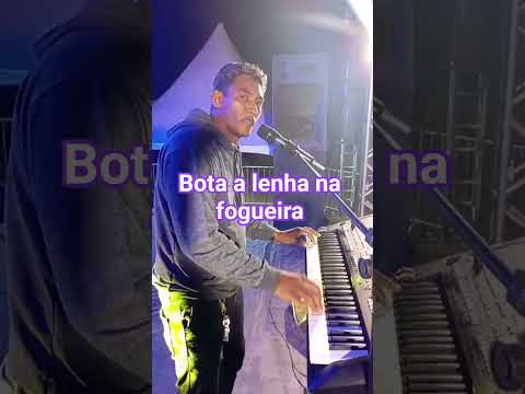 Show de Luis dos teclados o fenômeno da Bahia em Baianopolis Baianópolis