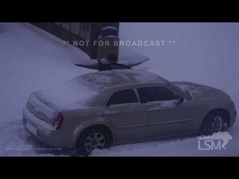 02-02-2022 Macomb, IL - Blizzard Like Conditions, Stuck Vehicles in Deep Snow