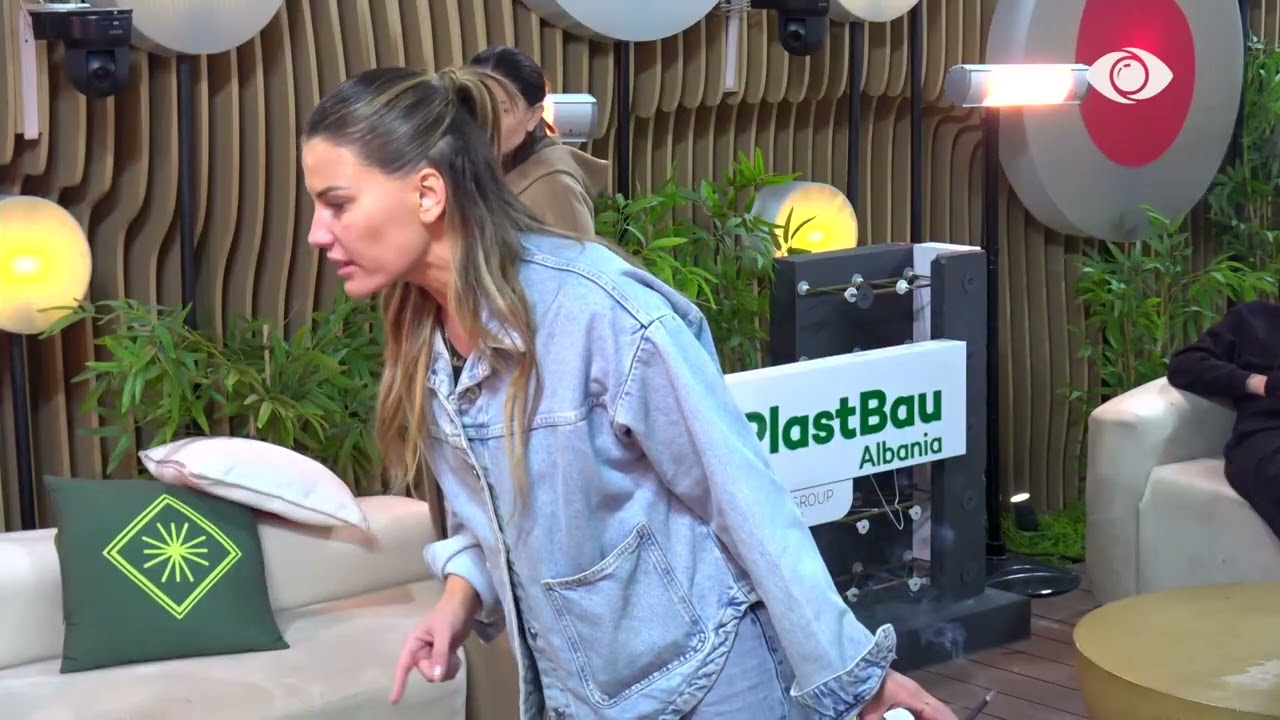 “Ke 60 ditë që shtrihesh në krevat…”/ Valbona debaton me Gertën