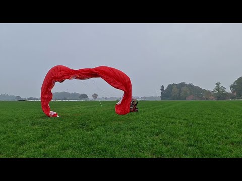 Zäh verlaufender Motorschirm Trike Start bei kaltem und feuchtem Wetter_paramotor start bad weather