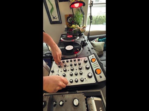 Biochip C - Steal It And Deal It (DMX Krew Edit) / Unknown Artist - Dummy03.4 #shorts #djmixing