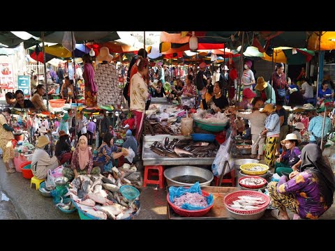 Chbar Ampov Vegetable Market Tours - Cutting Banana Flower, Papaya, Beef, Pig Intestine & More Food