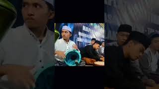Download lagu mic mati auto kaget #darbukaindonesia#shorts #hadroh#sholawat #darbuka #fyp #ff mp3 Download lagu mic mati auto kaget #darbukaindonesia#shorts #hadroh#sholawat #darbuka #fyp #ff mp3
