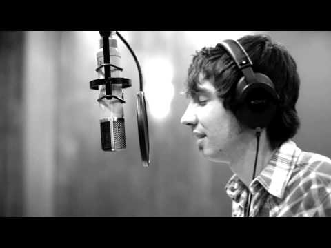 Mo Pitney - Clean Up On Aisle Five (In The Studio)