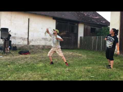 Víčko - Víčko - Fuckinkg in my window (9.7.2016 Hájenka - Live)