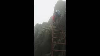 【登山】北穂高岳から奥穂高岳への難所のごく一部