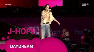 Download lagu j-hope 'Daydream (백일몽)' @ Lollapalooza Berlin 2025 mp3