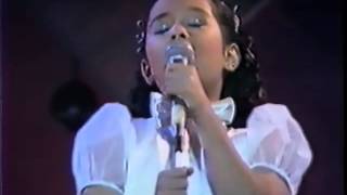 Little Lea Salonga - Tomorrow