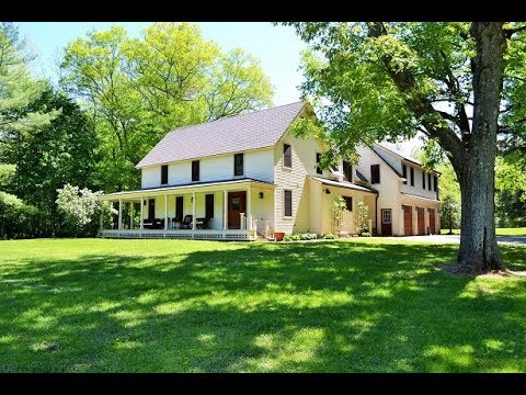 35 Bulkley St Williamstown MA