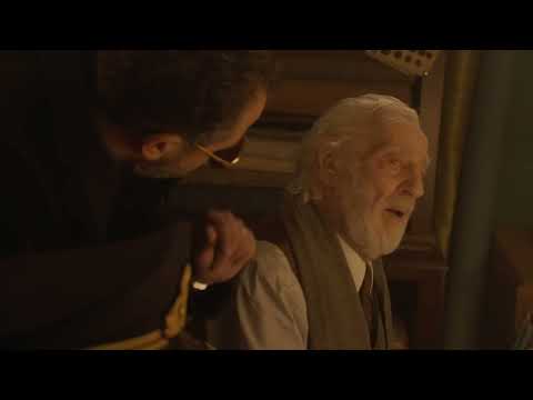 Comandante, di Edoardo De Angelis - Clip 2