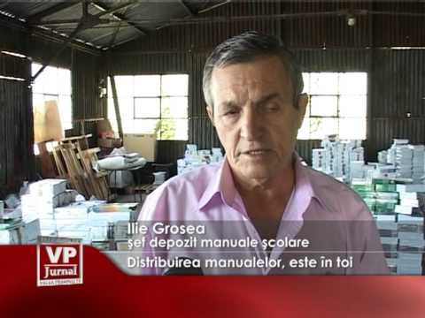 Distribuirea manualelor, este în toi