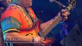 Aurelio - Laru Beya (Live at Etnosur Festival 2011)