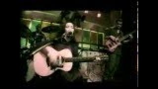 Tabing ilog - Barbie&#39;s Cradle