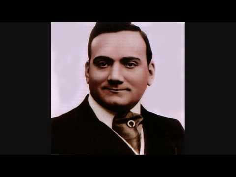 ENRICO CARUSO SINGS 