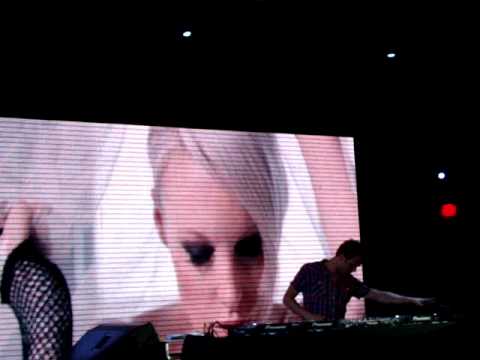 Dash Berlin - Till The Sky Falls Down  Istmo Nights El Salvador 04/08/12