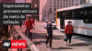 Aumento do custo de vida vai persistir por um bom tempo, dizem economistas