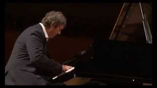Boris Berezovsky plays Rebikov Christmas Tree waltz - video 2014