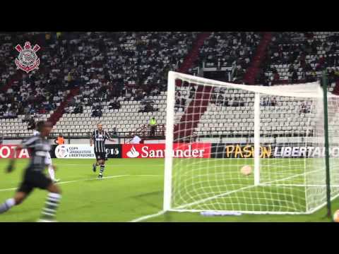 GOLA�O DO CORINTHIANS! Elias faz um gola�o contra o Once Caldas