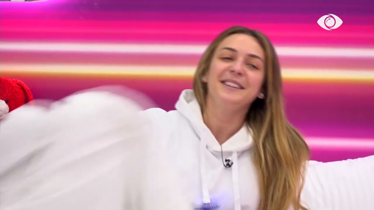 E ke humbur identitetin tënd/ Juela i drejtohet Selinit