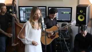 Black Widow - Iggy Azalea Rita Ora - Acoustic Cover by Michelle Raitzin