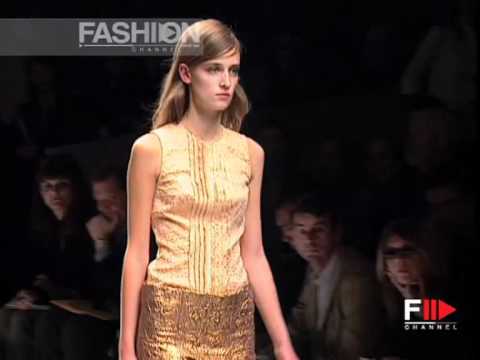 "Prada" Spring Summer 2002 Milan 3 of 3 pret a porter women by FashionChannel