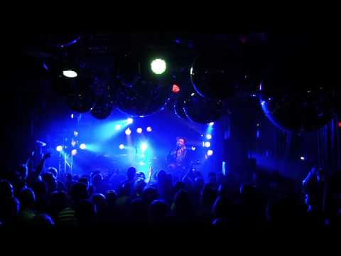 Costello - Matka tuntemattomaan (saatavana digitaalisesti 2.11.2012)