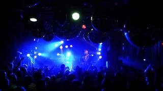 Costello - Matka tuntemattomaan (saatavana digitaalisesti 2.11.2012)