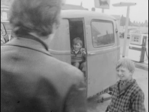 Bob Dylan meets some gypsy fans – Dont Look Back (1967) – Criterion Collection