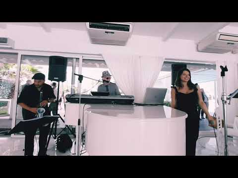 Sugar (Maroon 5 Trio cover) - Cantante Piano Bar Torre del Greco Napoli Kat Carotenuto
